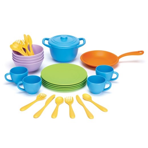 GRN-2 - Cookware and Dining Set